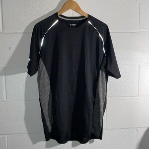 Liberty Pro Breathable Black Workout Short Sleeve Men’s Shirt size L